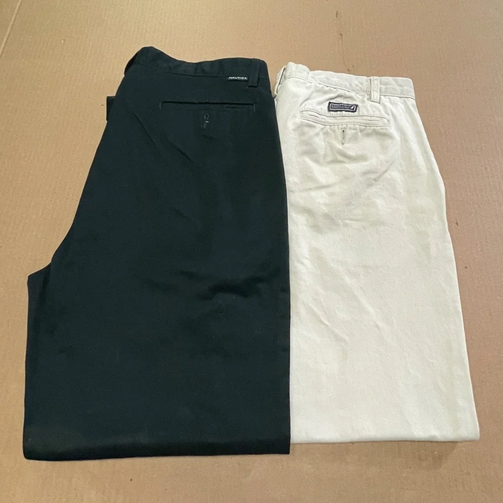 Nautica Men's Lot of 2 Chinos Black & Putty 36x30 Pleated & Flat Front Cotton
